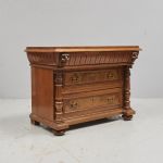 1411 4434 CHEST OF DRAWERS
